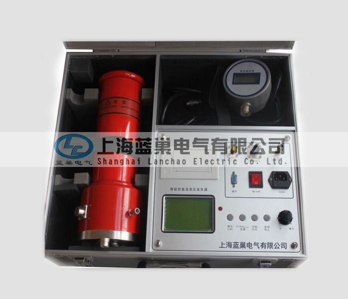 ZGF-120KV/2mA大屏智能直流高壓發(fā)生器。應(yīng)用AIPWM技術(shù)，對PWM技術(shù)的不準(zhǔn)確線性度進(jìn)行了調(diào)整，使儀器精度得到了大幅度提高。并采用AI技術(shù)設(shè)定過壓保護(hù)和過流保護(hù)取代了數(shù)字撥盤開關(guān)只能設(shè)定電壓值